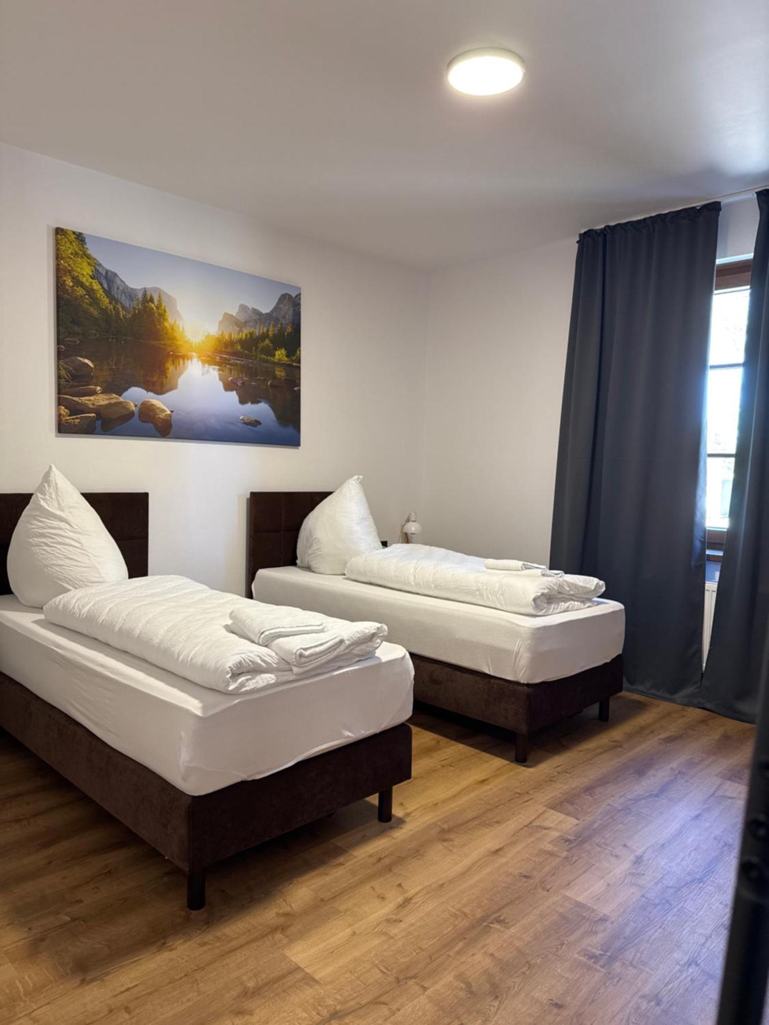 Hotel Am Schloss - Frankfurt An Der Oder Экстерьер фото